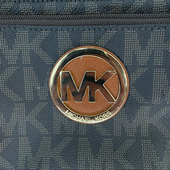 Michael Kors small crossbody bag - Picture 7 of 7